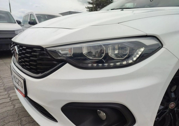 Fiat Tipo cena 52900 przebieg: 51765, rok produkcji 2019 z Karpacz małe 379